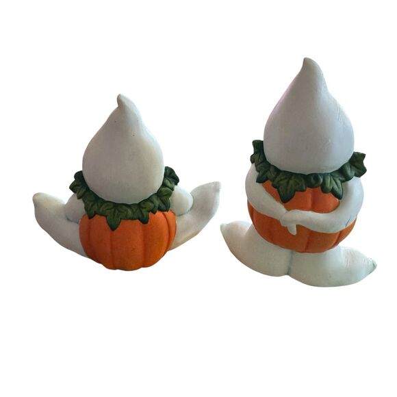 Ceramic Ghostly Pumpkins Hand Painted Halloween Figurine Shelf Sitters Set Of 2 - Picture 5 of 11